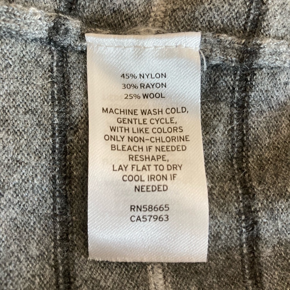 Nordstrom Mens sweater large gray stripes - Picture 12 of 12
